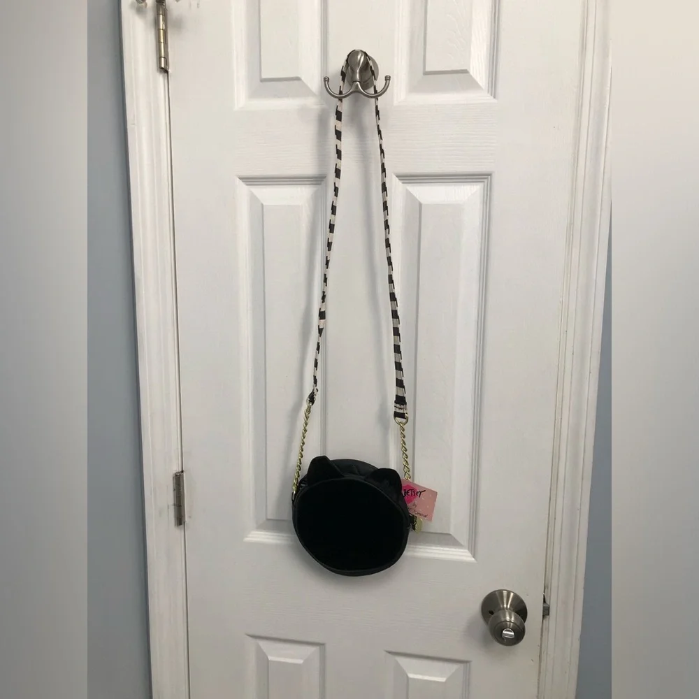 Luv Betsey Johnson Quilted Black Cat Star Velvet Crossbody Purse LBAVA FLAWS